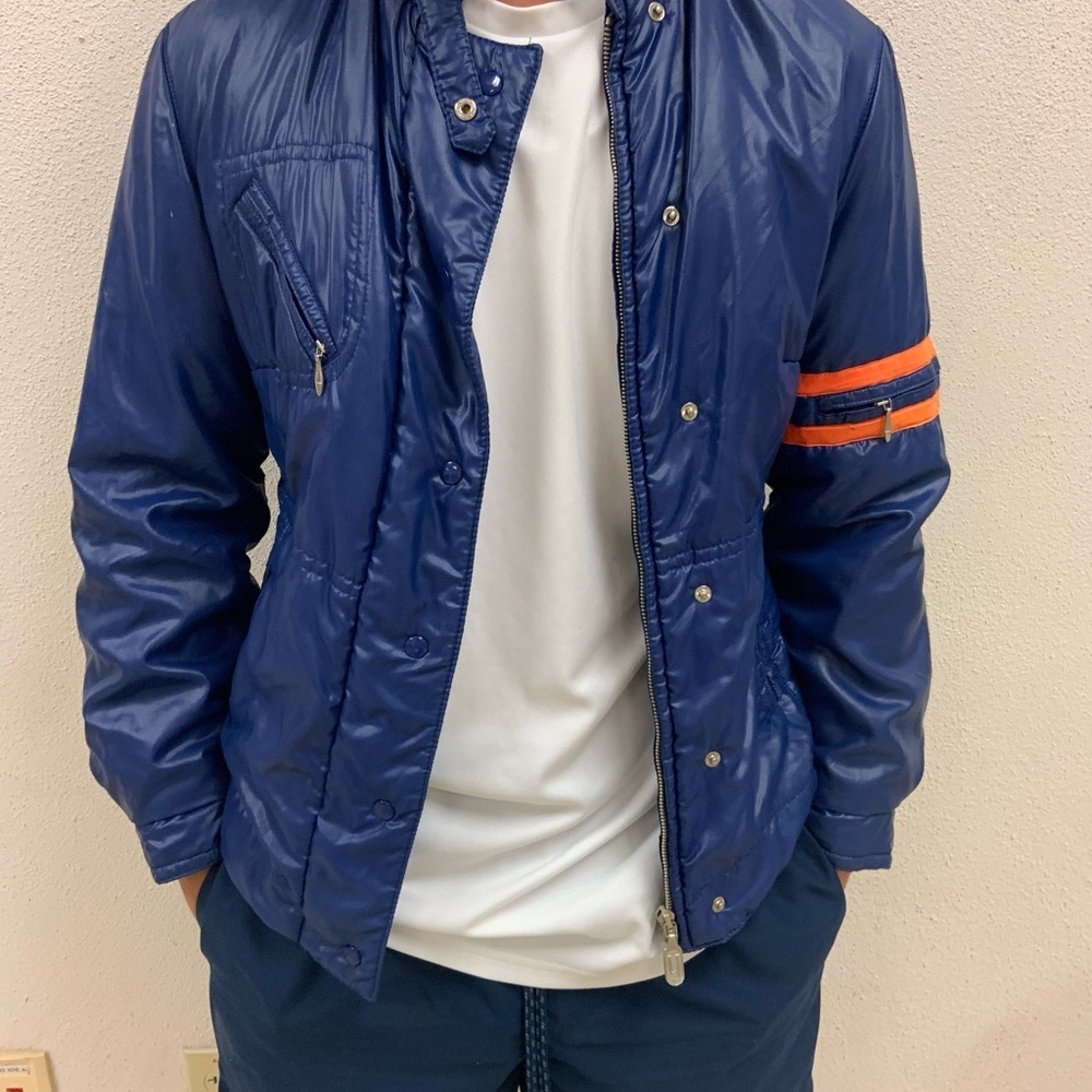 100% nylon Ljungberg jacket Size 10 that’s perfect for the athlete in the family